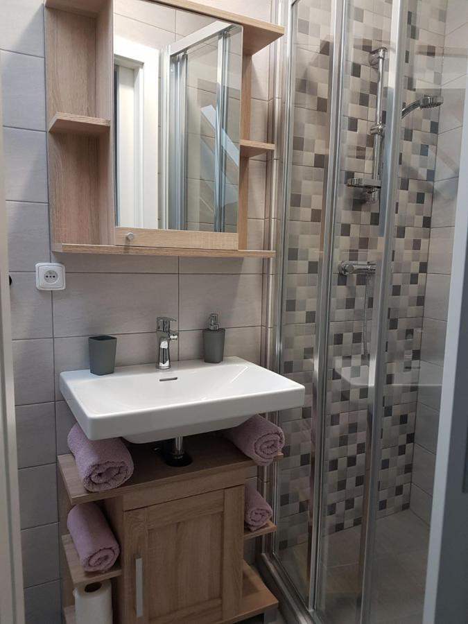 Apartmán V aleji Slavkov u Brna Kültér fotó